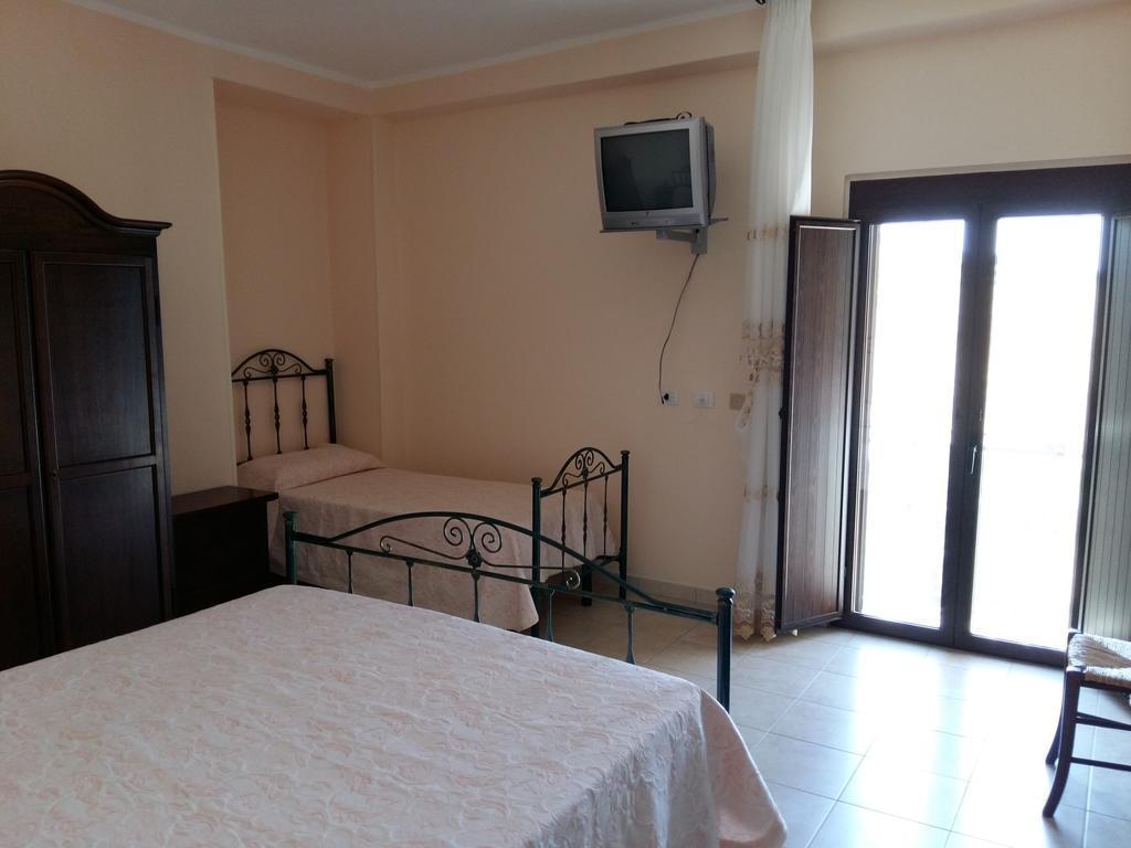 La Mortella Agriturismo Rotondella Chambre photo